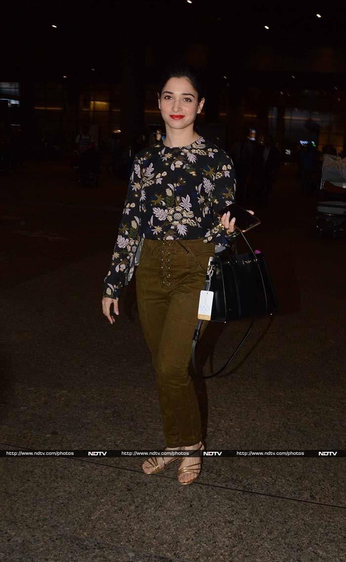 Kareena Kapoor Headlines Kala Chashma Squad At Airport