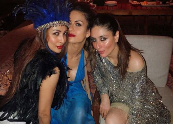 Kareena and Malaika pose with socialite Natasha Poonawalla. Kareena rocked a golden short dress while Malika looked chic in a black feathered top and white shorts. <br><br>

                                                                                                                                                             

This image was posted on Instagram by <a href=" https://www.instagram.com/malaikaarorakhanofficial/ " target="_blank" rel="nofollow" > malaikaarorakhanofficial</a>