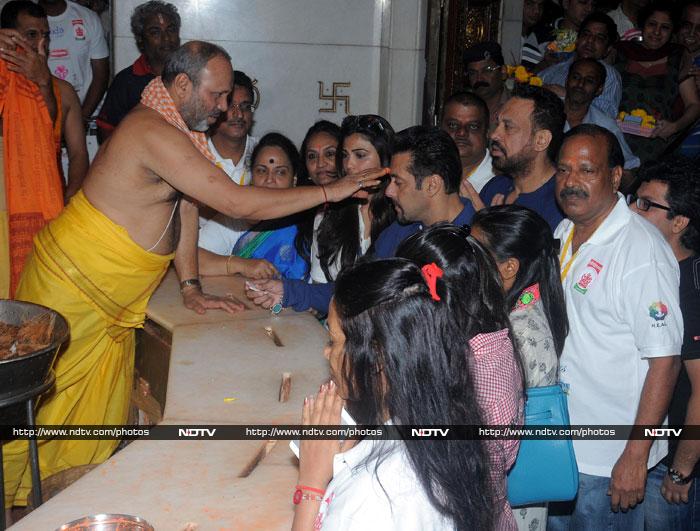 Salman, Daisy pray at Siddhivinayak Temple