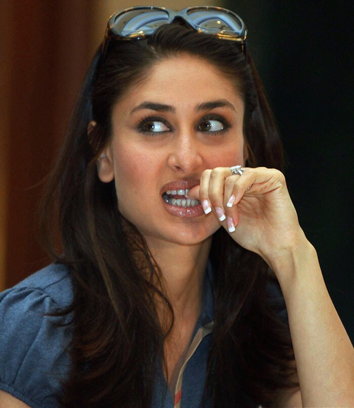 Let's see if Kareena's deglam avatar works.