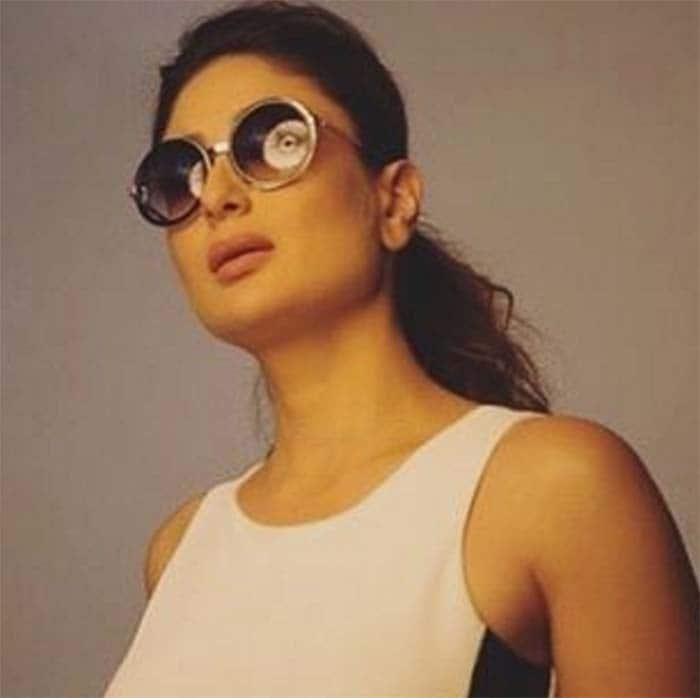 Why so gorgeous? <br><br>
This image was posted on Instagram by <a href="https://www.instagram.com/therealkareenakapoor/ " target="_blank" rel="nofollow" > therealkareenakapoor</a>.