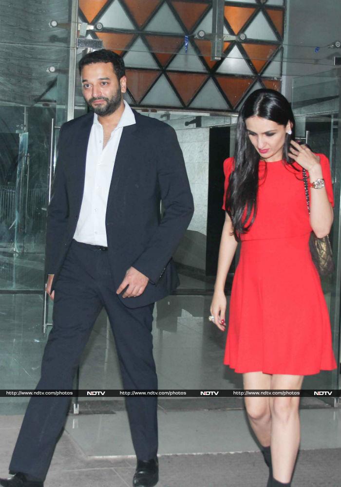 Kareena Kapoor And Saif Ali Khan Put On Their Party Shoes