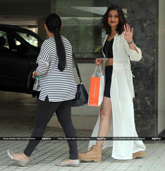 Actress Ileana D Cruz looked beautiful in a black and white ensemble when she was spotted outised filmmaker Milan Luthria's office.
