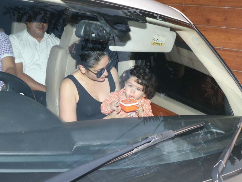 Photo : Just Another Casual Outing Of Kareena And Taimur