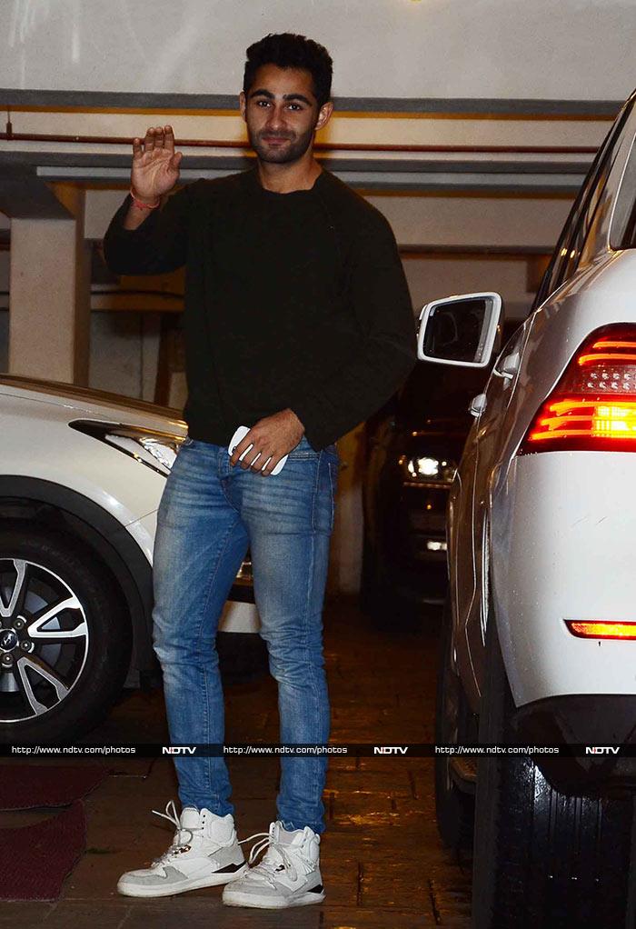 Aadar's brother Armaan waved at the paparazzi.