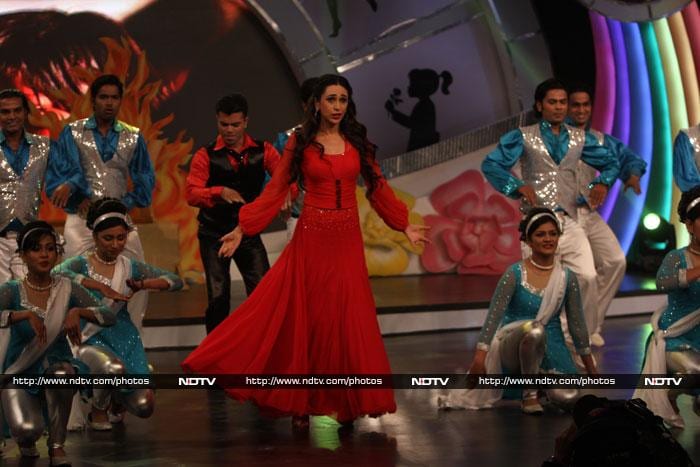 Karisma\'s dance tribute to the Kapoor women