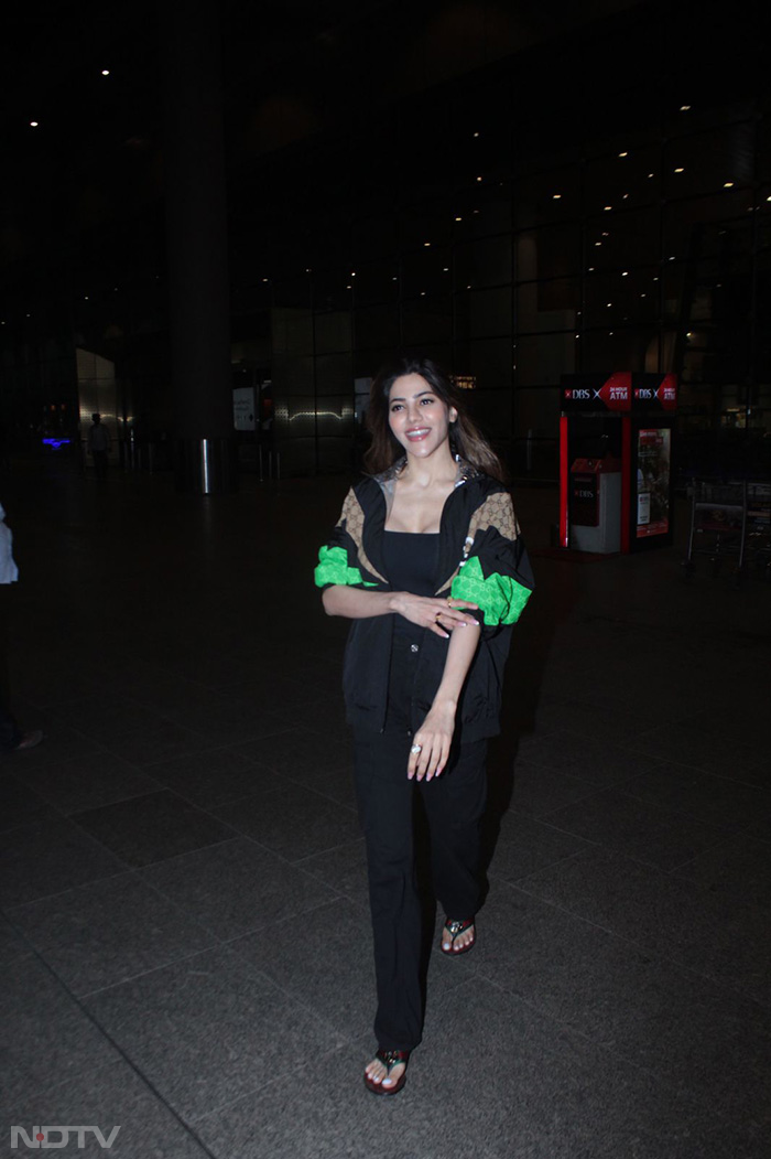 Karisma Kapoor, Vicky Kaushal\'s Airport Looks But Make It Project Runway