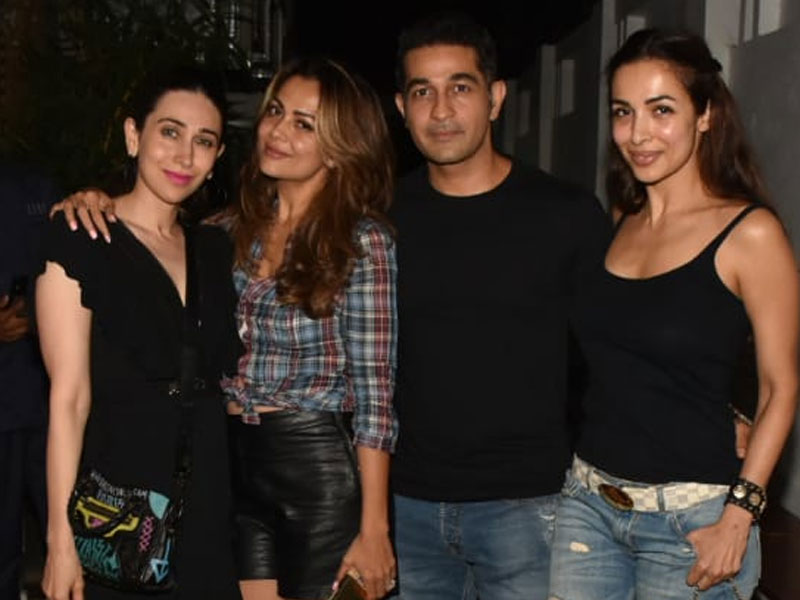 Karisma, Malaika And Amrita Put On Their Party Shoes