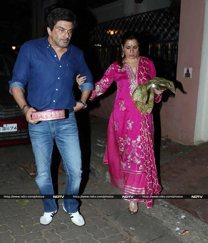 Raveena Tandon And Others At Karva Chauth Celebrations With The Kapoors