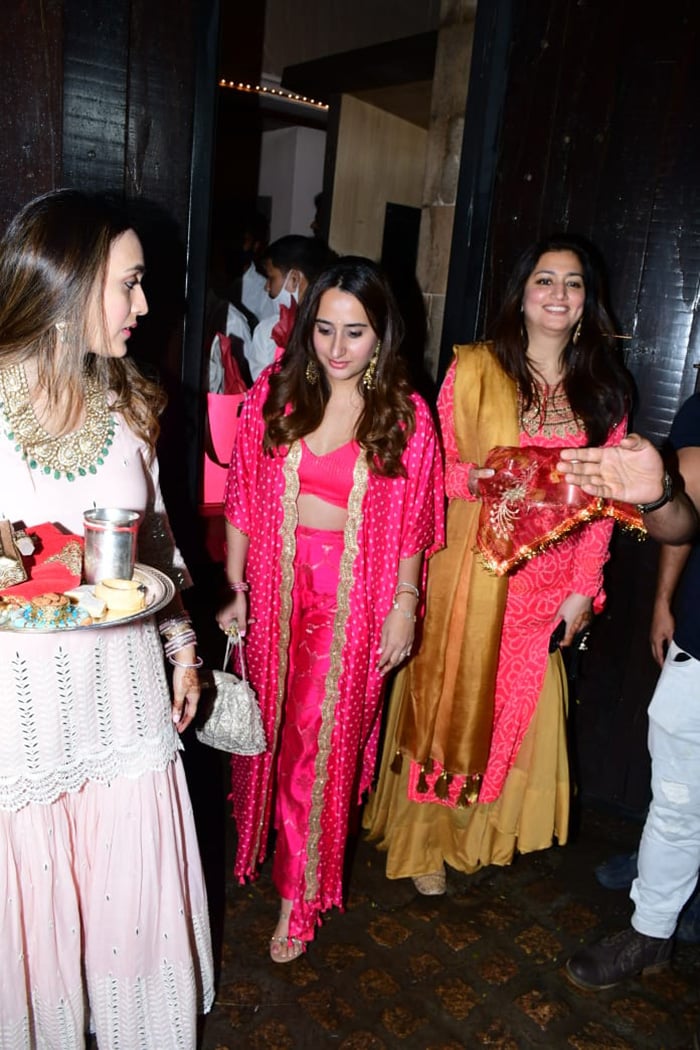 Karwa Chauth 2022: Natasha Dalal, Sanjay Kapoor And Chunky Pandey At Sunita Kapoor\'s House