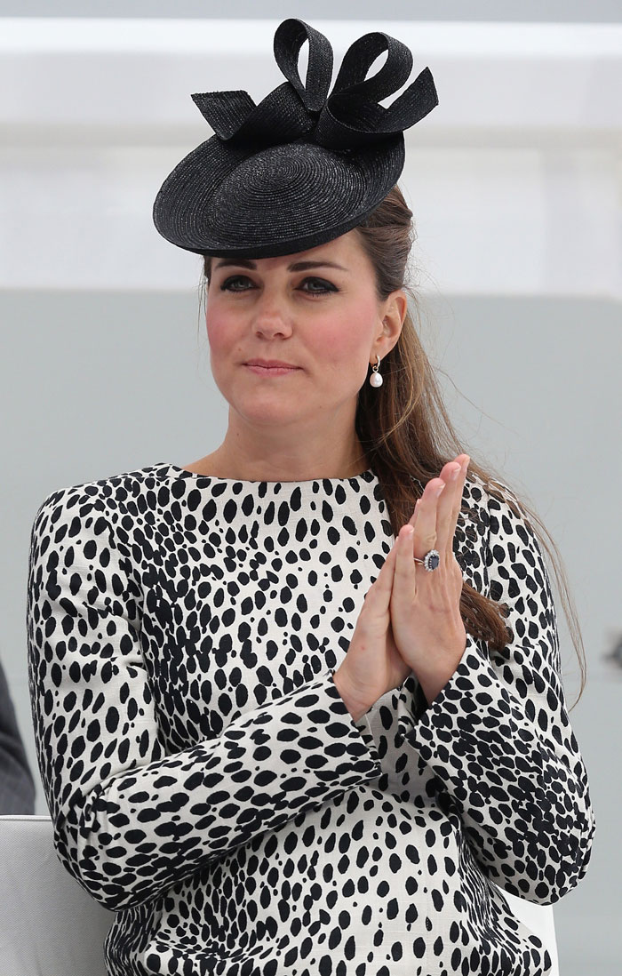 This is Kate's final solo public appearance. Her next will reportedly be with her husband at Trooping the Colour on Saturday.<br><br>

Coming up: Pregnant Kate Middleton glows in peach