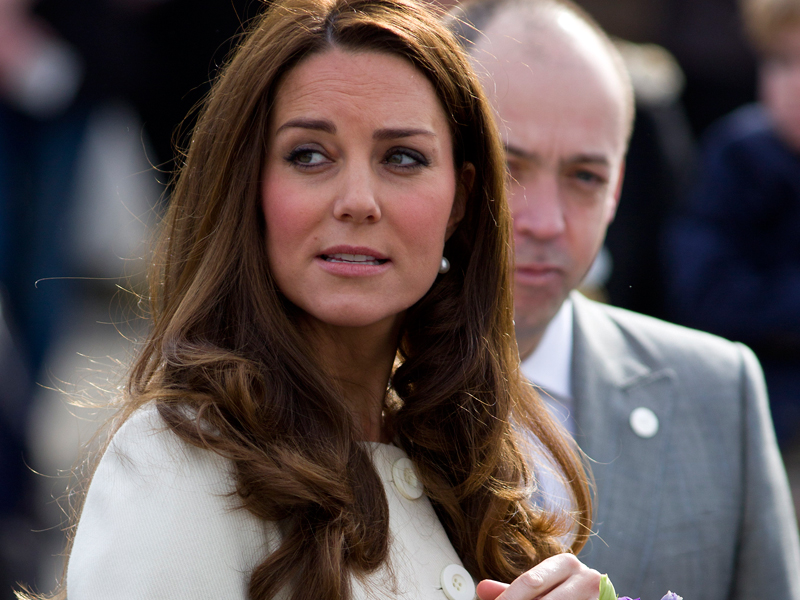 <i>Downton Abbey</i> Receives a Royal Visitor, Kate Middleton <i>Downton Abbey</i> Receives a Royal Visitor, Kate Middleton