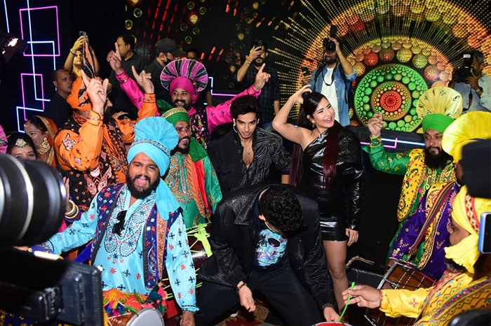 Katrina Kaif and Ishaan Khatter on the dance floor.
(Image courtesy: Varinder Chawla)