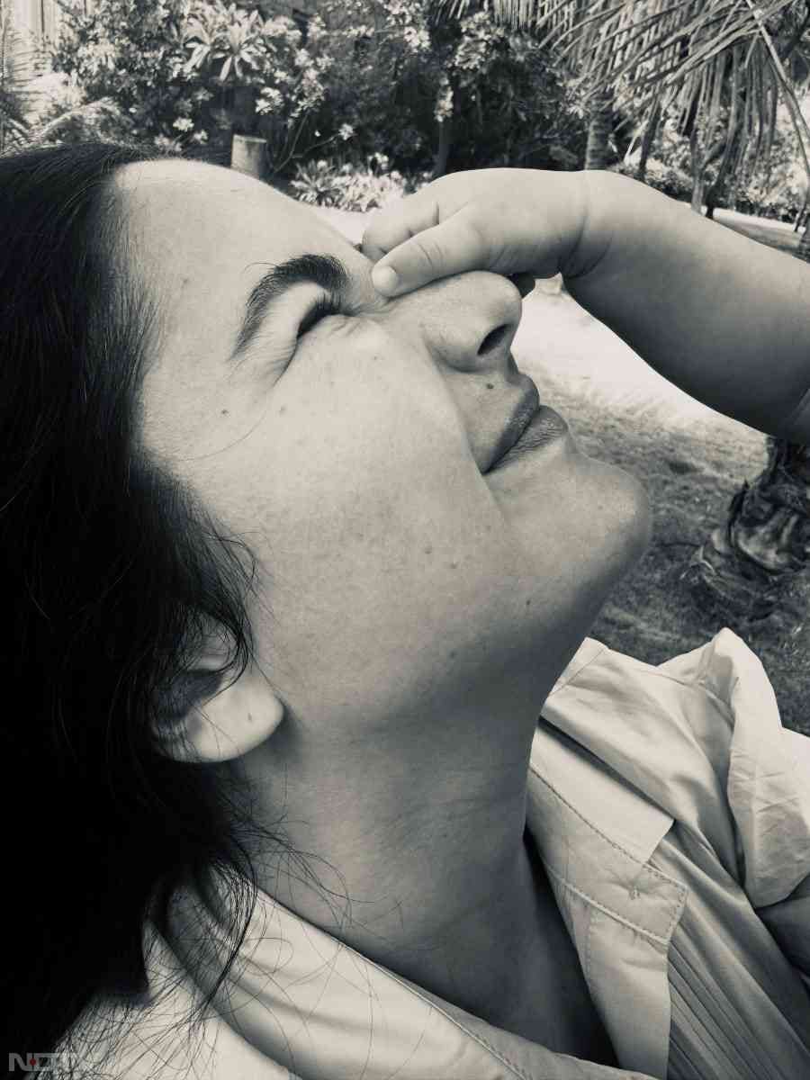 अपने रिलेशनशिप स्टेटस को लेकर लोगों को उलझन में रखने के बाद कैटरीना और विक्की ने 2021 में एक प्राइवेट लेकिन खूबसूरत सेरेमनी में शादी कर ली.