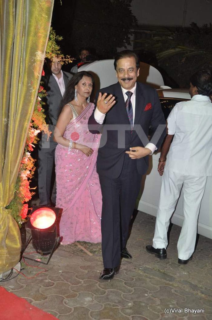 Subrata Roy Sahara, Managing Worker and Chairman of the Sahara Group of companies, with his wife Swapna.