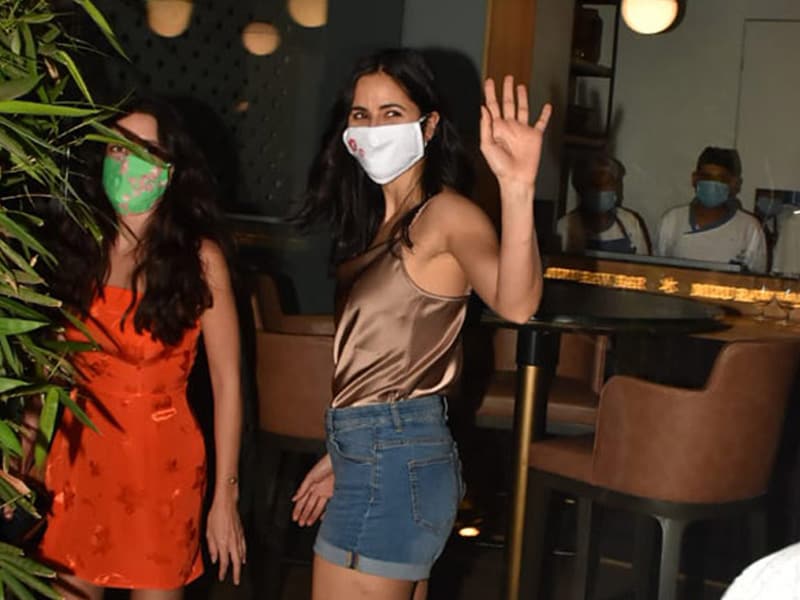 Photo : Katrina And Sister Isabelle's Dinner Date Looked Like This