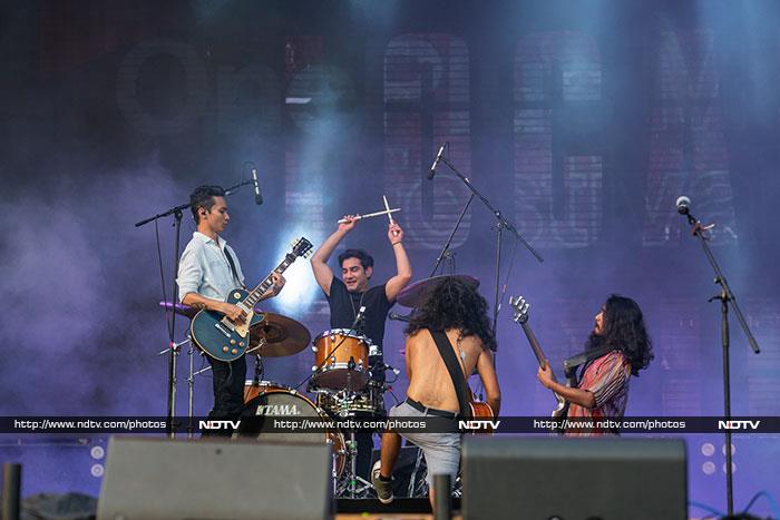 Inside Katy Perry And Dua Lipa\'s Mumbai Concert With Amit Trivedi, Ritviz And Others