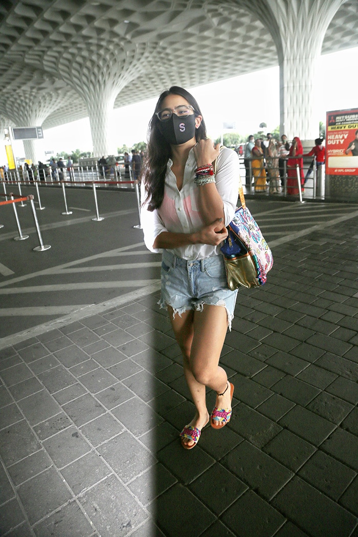 Sara Ali Khan was pictured at the Mumbai airport on Thursday.