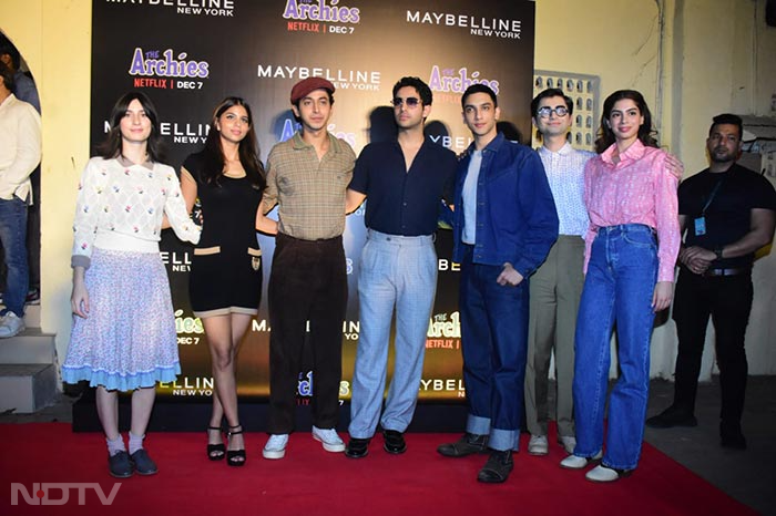 The cast of <i>The Archies</i> were all smiles. (Image courtesy: Varinder Chawla)