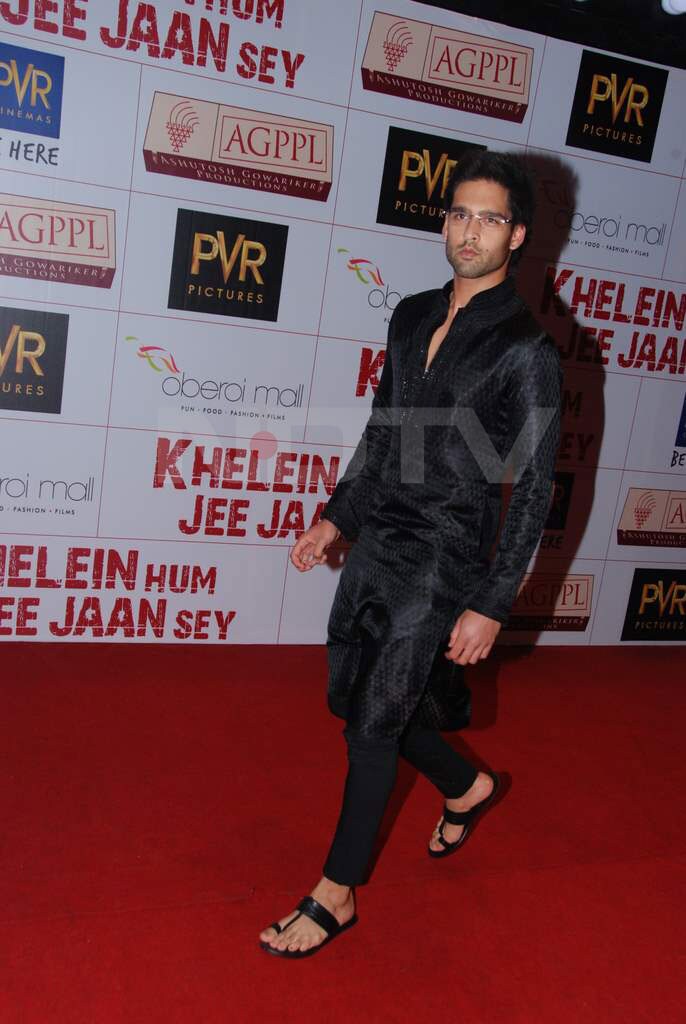 Star studded premiere of Khelein Hum Jee Jaan Sey