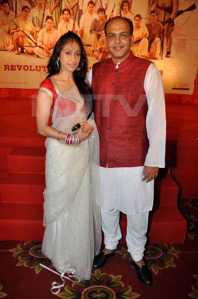 Awesome Twosome: Ashutosh and Sunita make a lovely couple.