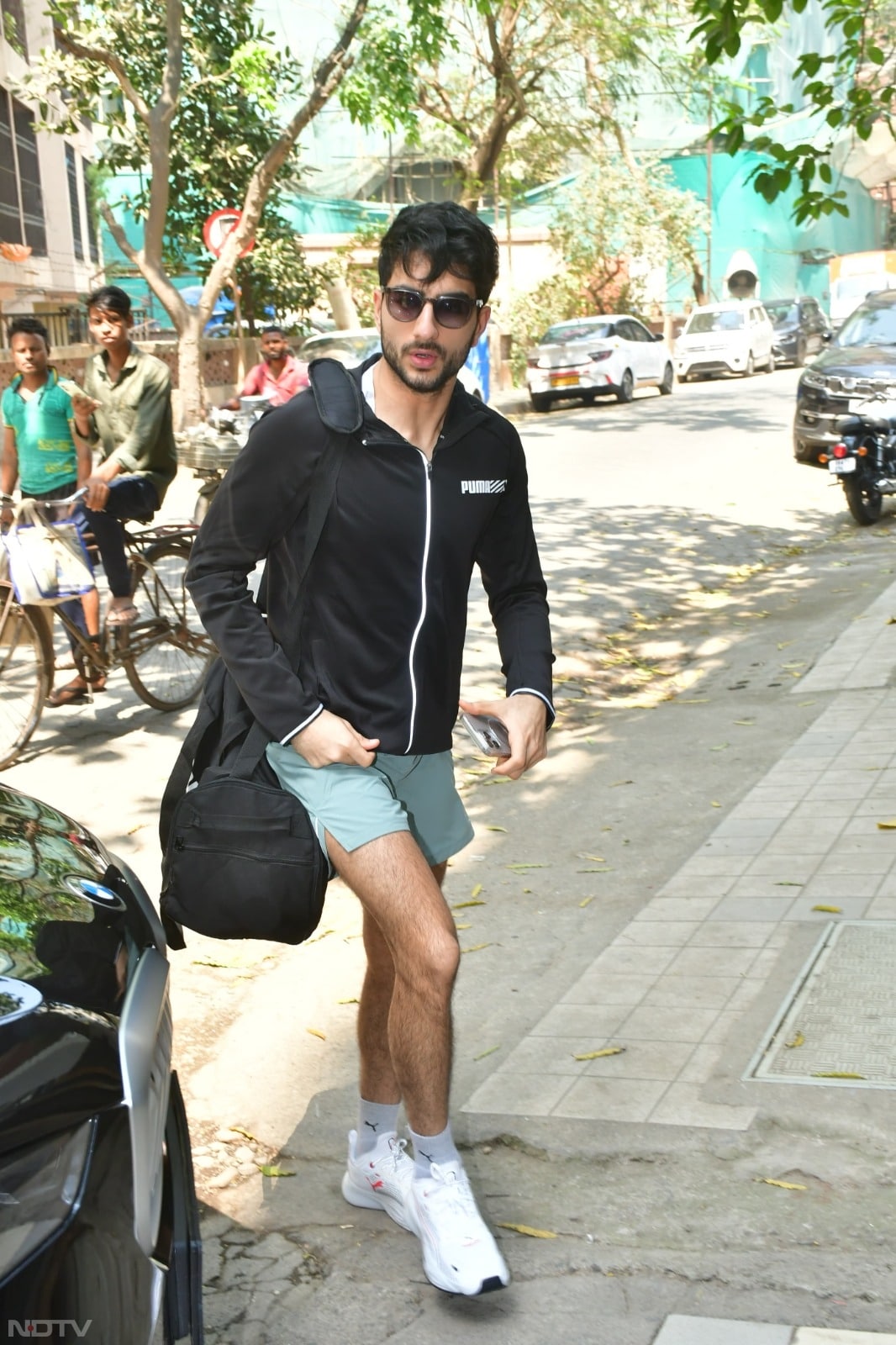 Ibrahim Ali Khan was spotted entering the gym in Mumbai.