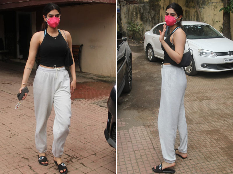 Pilates Girl Khushi Kapoor Marks Her Attendance At The Gym