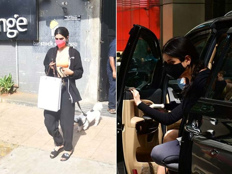 Photo : A Day In The Lives Of Kapoor Cousins - Khushi And Shanaya