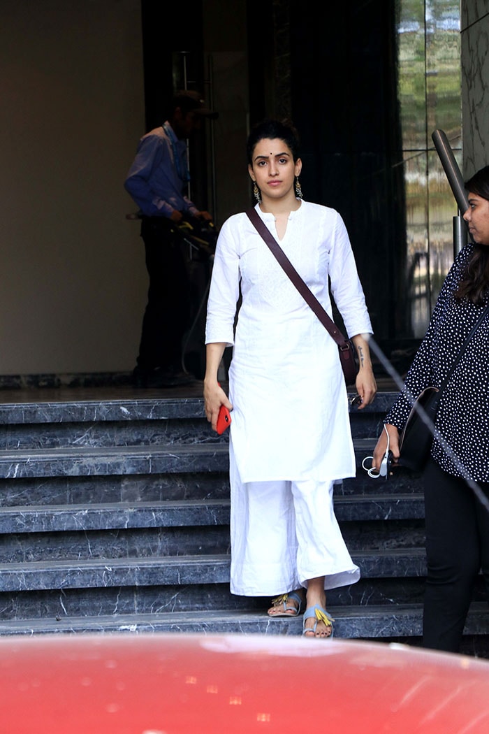 Kapoor Cousins Khushi And Shanaya\'s Twinning Mode On
