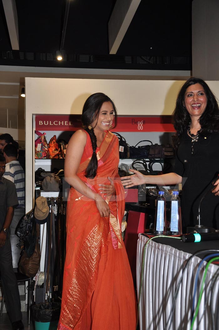 Rani Mukherjee glammed up her orange saree look with a stud for a bindi at the launch of Book Mafia Queens of Mumbai.