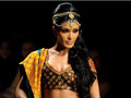 Koena, Neha steal the show at WIFW