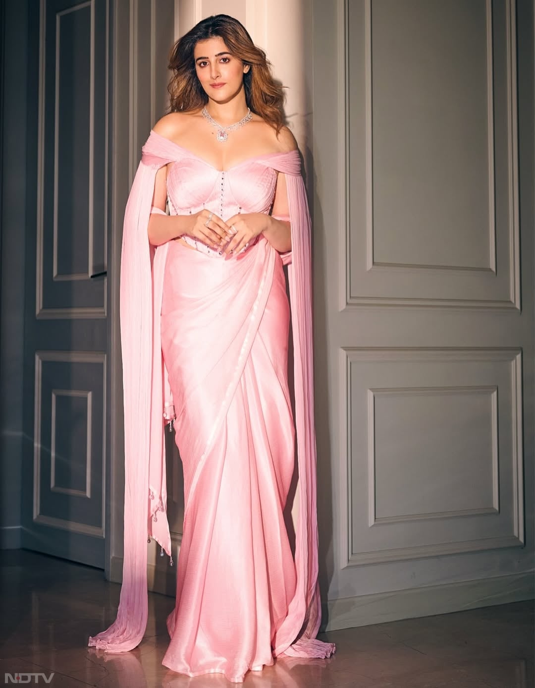 वे अपने लॉन्ग टाइम बॉयफ्रेंड स्टेबिन बेन से शादी करने वाली हैं. nupursanon/Instagram