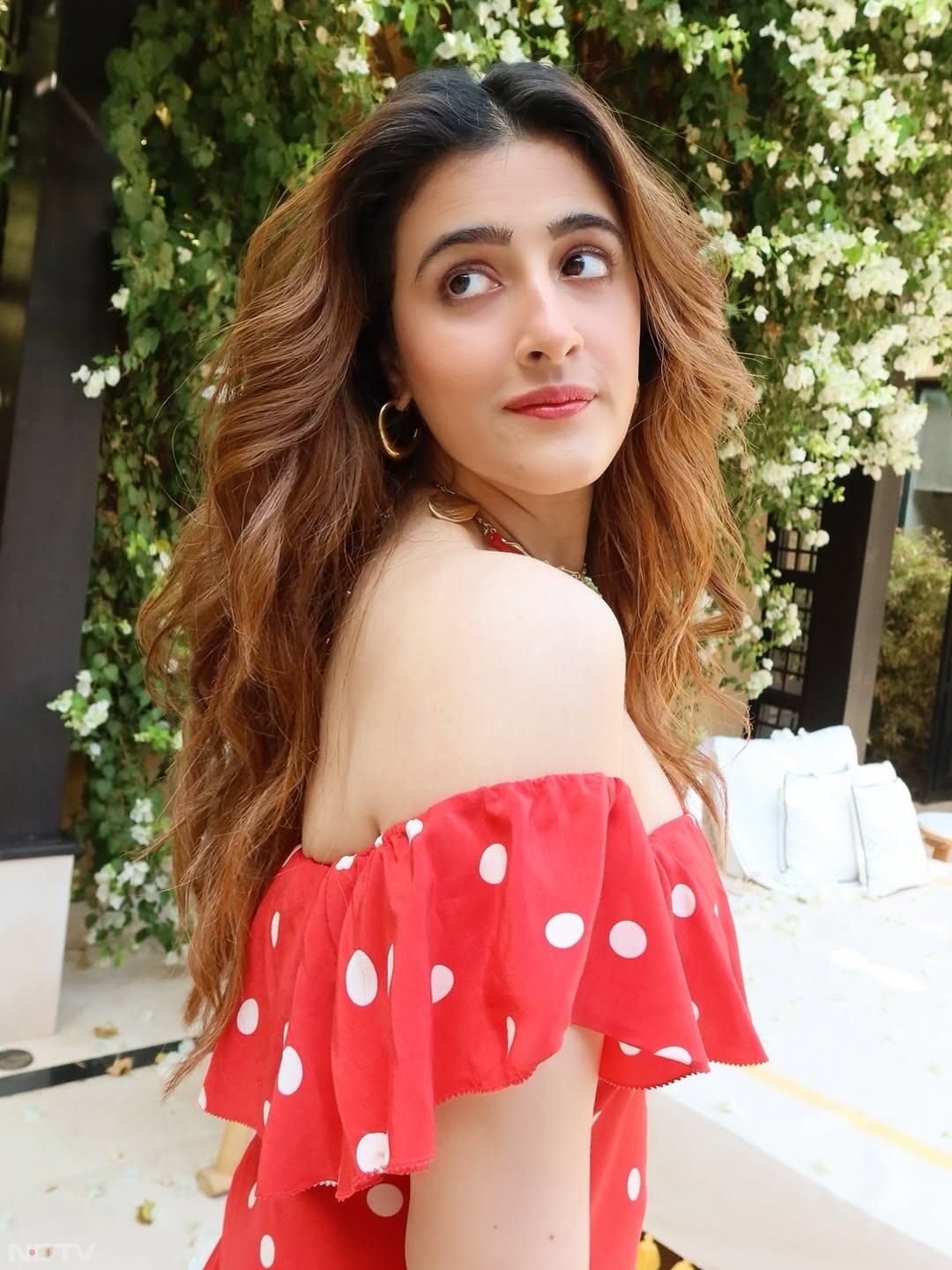 नूपुर सेनन की नेटवर्थ 22 करोड़ बताई जाती है.  nupursanon/Instagram