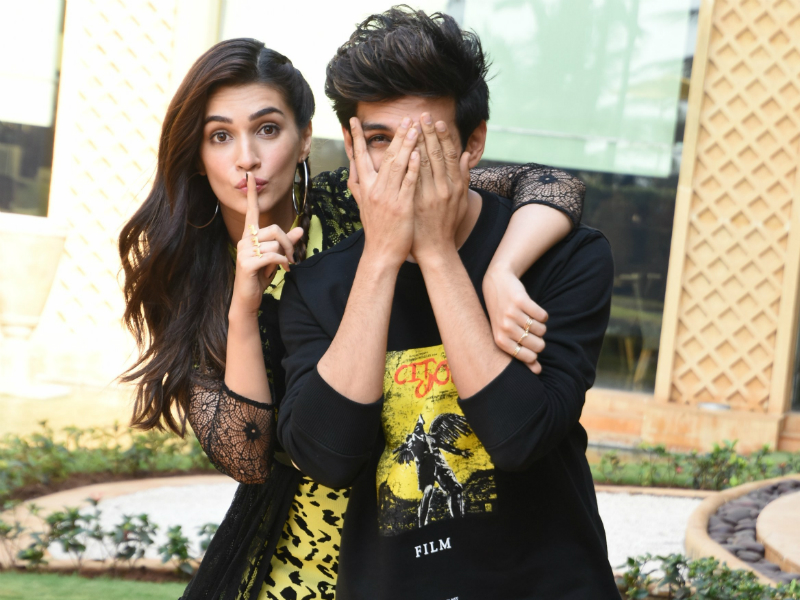 Kartik Aaryan And Kriti Sanon's <I>Luka Chuppi</I>