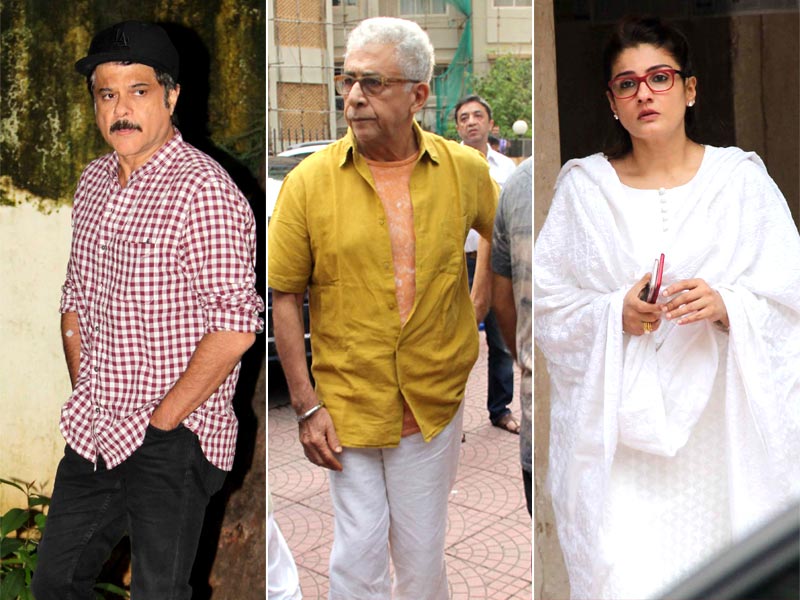 डायरेक्टर की फ्यूनरल में पहुंचीं रवीना टंडन, अनिल-नसीरुद्दीन भी दिखे