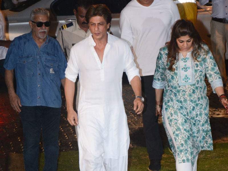 Photo : Shah Rukh Khan, Farah Khan, David Dhawan At Kundan Shah's Prayer Meet