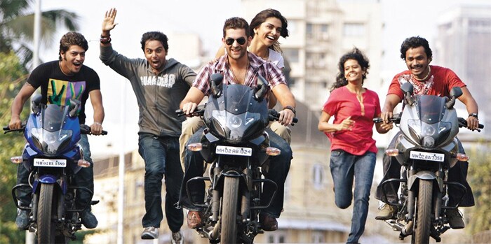 The publicity machinery had, in the days leading up to the release, let on that the film's fight sequences and stunts were performed by the lead actors themselves, without the aid of body doubles. Wow! But why would young, promising actors who have their lives and careers ahead of them risk their limbs for a film like this?