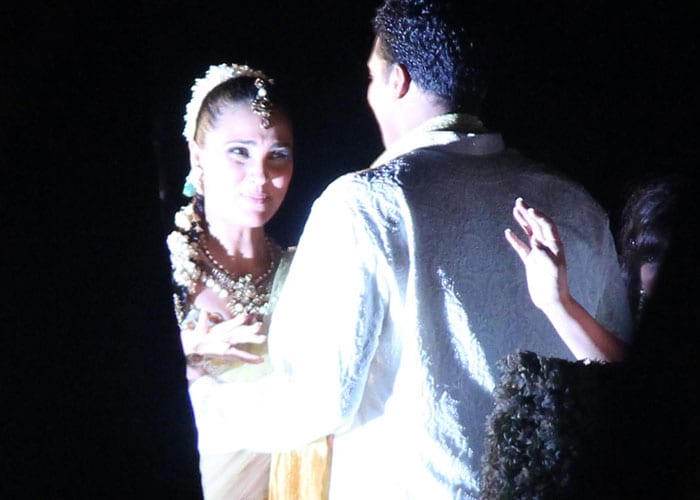 Lara, Mahesh's Goan sangeet