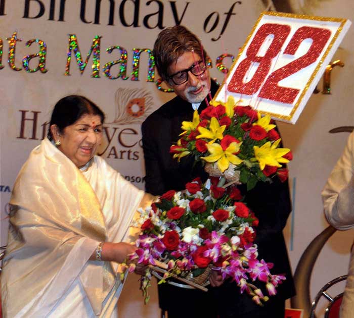 Legendary playback singer Lata Mangeshkar was honoured with the first Hridaynath award for her contribution to Indian music on her 82nd birthday (September 28). <br>
Presenting her the award, a cheque of Rs one lakh and a shawl was megastar Amitabh Bachchan.<br>
And we can't think of a better way to usher in the new year for India's nightingale.<br><br>
Coming up: Celebrities wish Lata on her birthday.