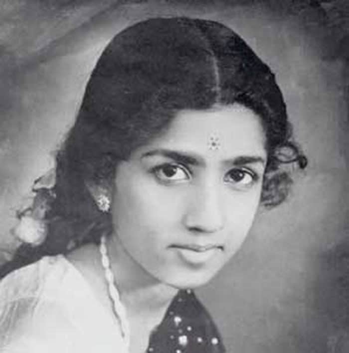 Happy Birthday Lata Mangeshkar. Naino Mein Sapna @87
