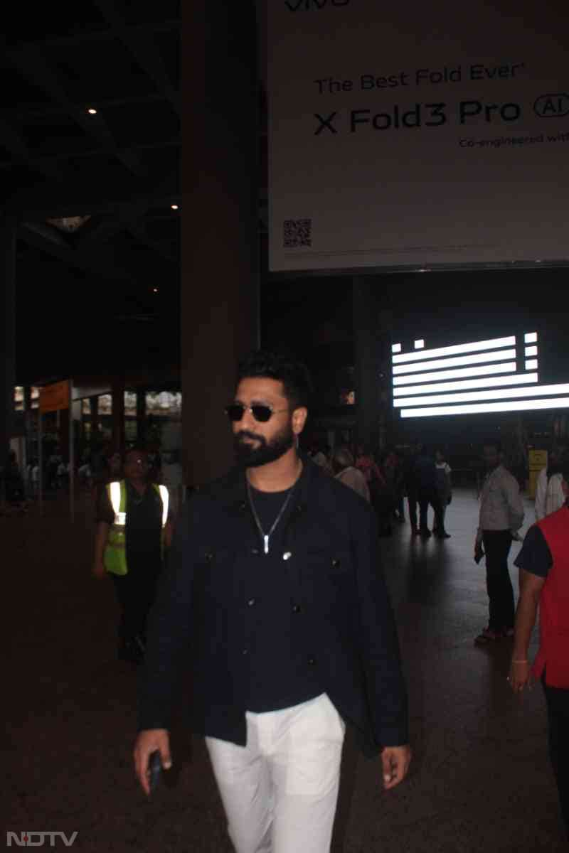 Let Vicky Kaushal And Ammy Virk Be Your Airport Style Guide