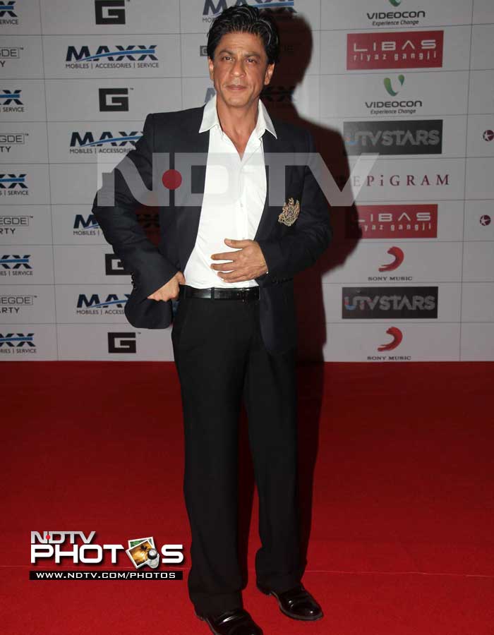 SRK, Hrithik say Let's Party!