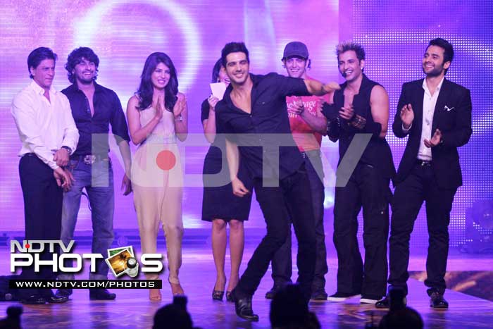 SRK, Hrithik say Let's Party!