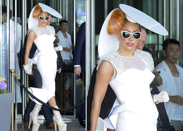 Stylish Gaga wears Indian designer
