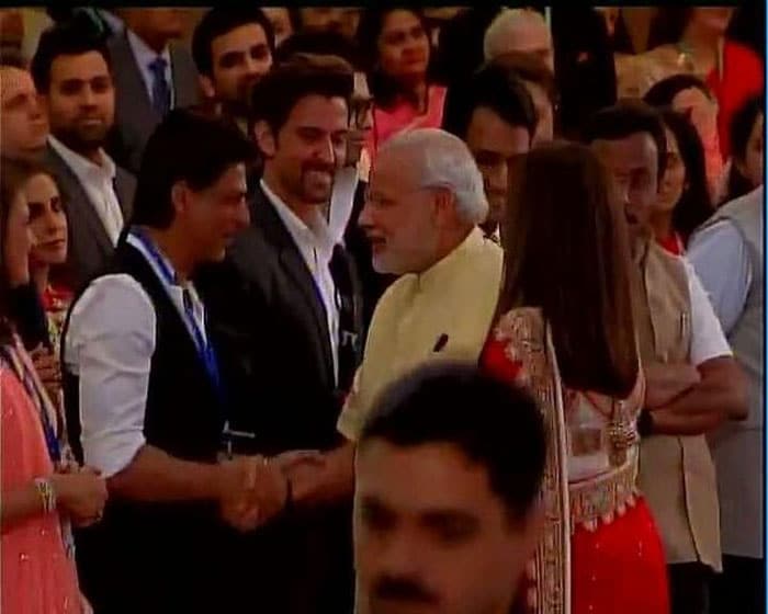 Everyone Wants a Picture With PM Modi