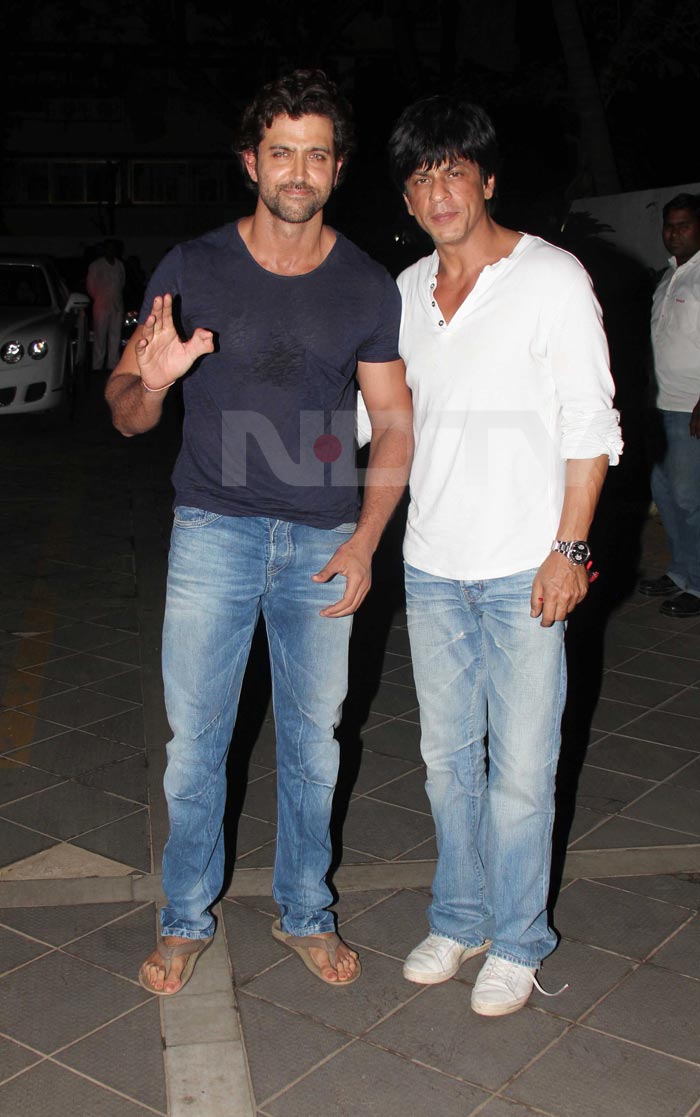 Casually turned out, SRK and Hrithik had each other for company at Maheep Kapoor's birthday bash. Check out the guest list.