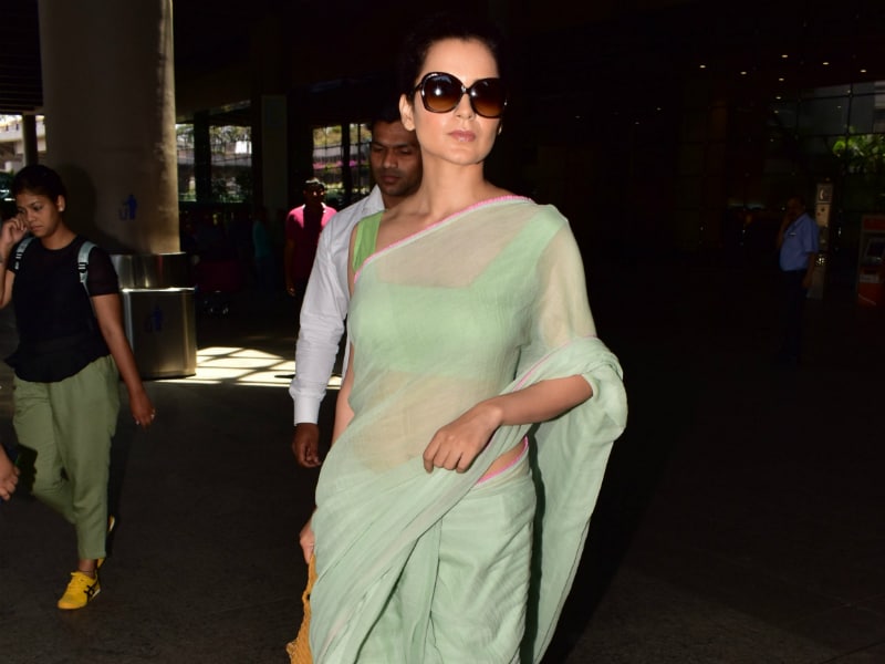 Photo : Make Way For The 'Queen' Of Airport Fashion - Kangana Ranaut