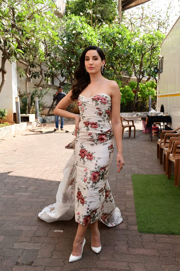 Malaika Arora, Arjun Kapoor And Nora Fatehi\'s City Style