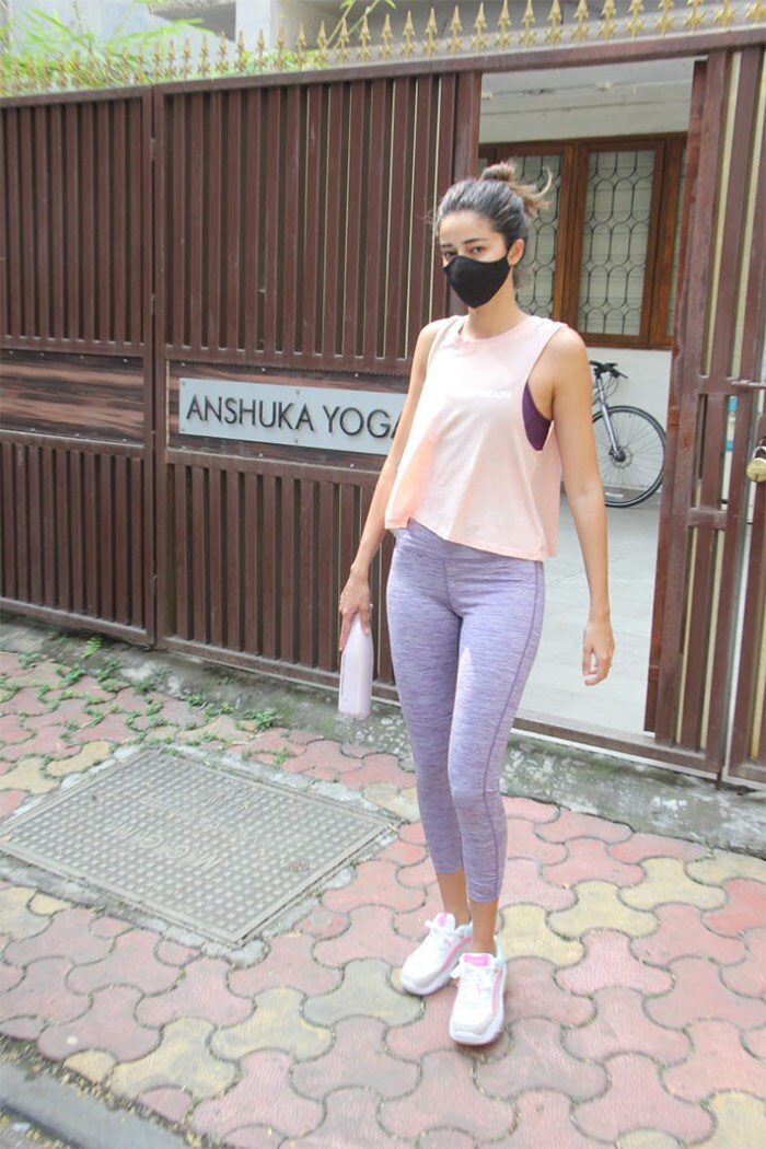 Malaika Arora And Ananya Panday\'s Gym Diaries