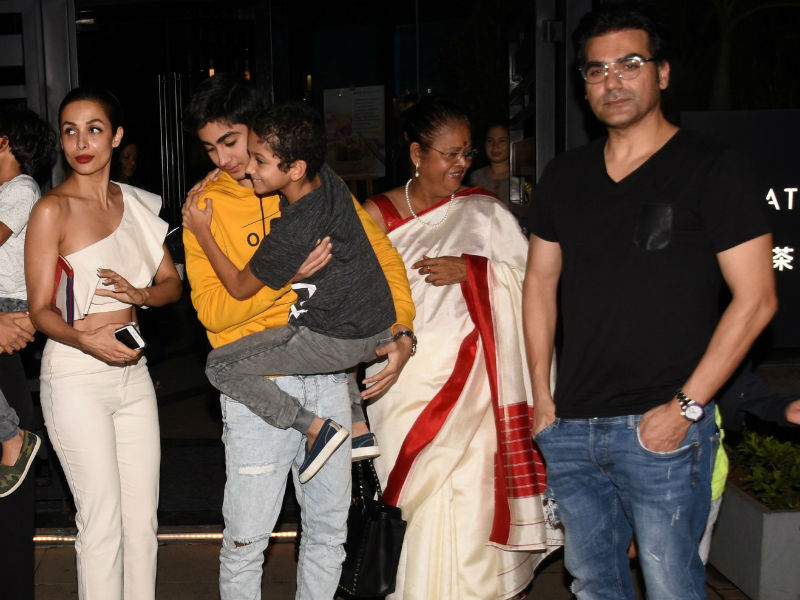 Malaika, Arbaaz And Arhaan Catch Up Post Eid. See Pics Malaika, Arbaaz And Arhaan Catch Up Post Eid. See Pics